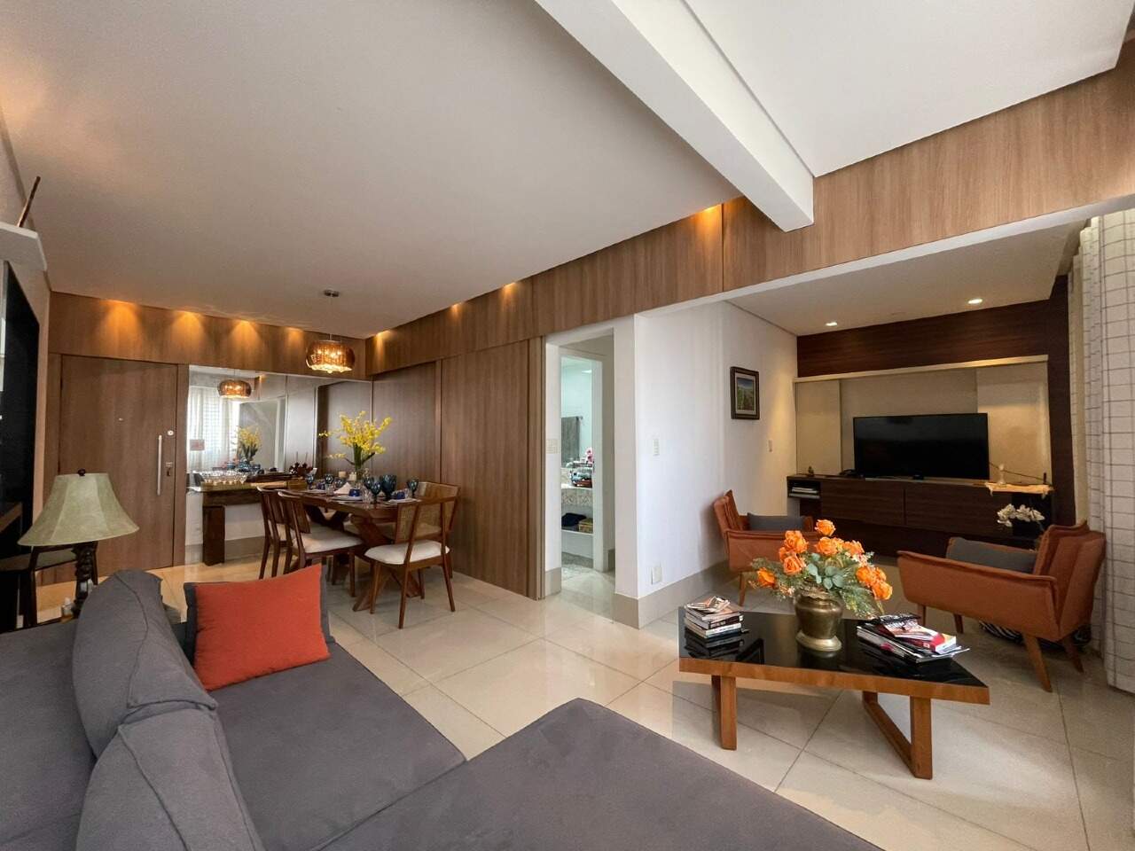 Imagem do imóvel Apartamento para aluguel, 3 quartos, 1 suíte, 3 vagas, Buritis - Belo Horizonte/MG