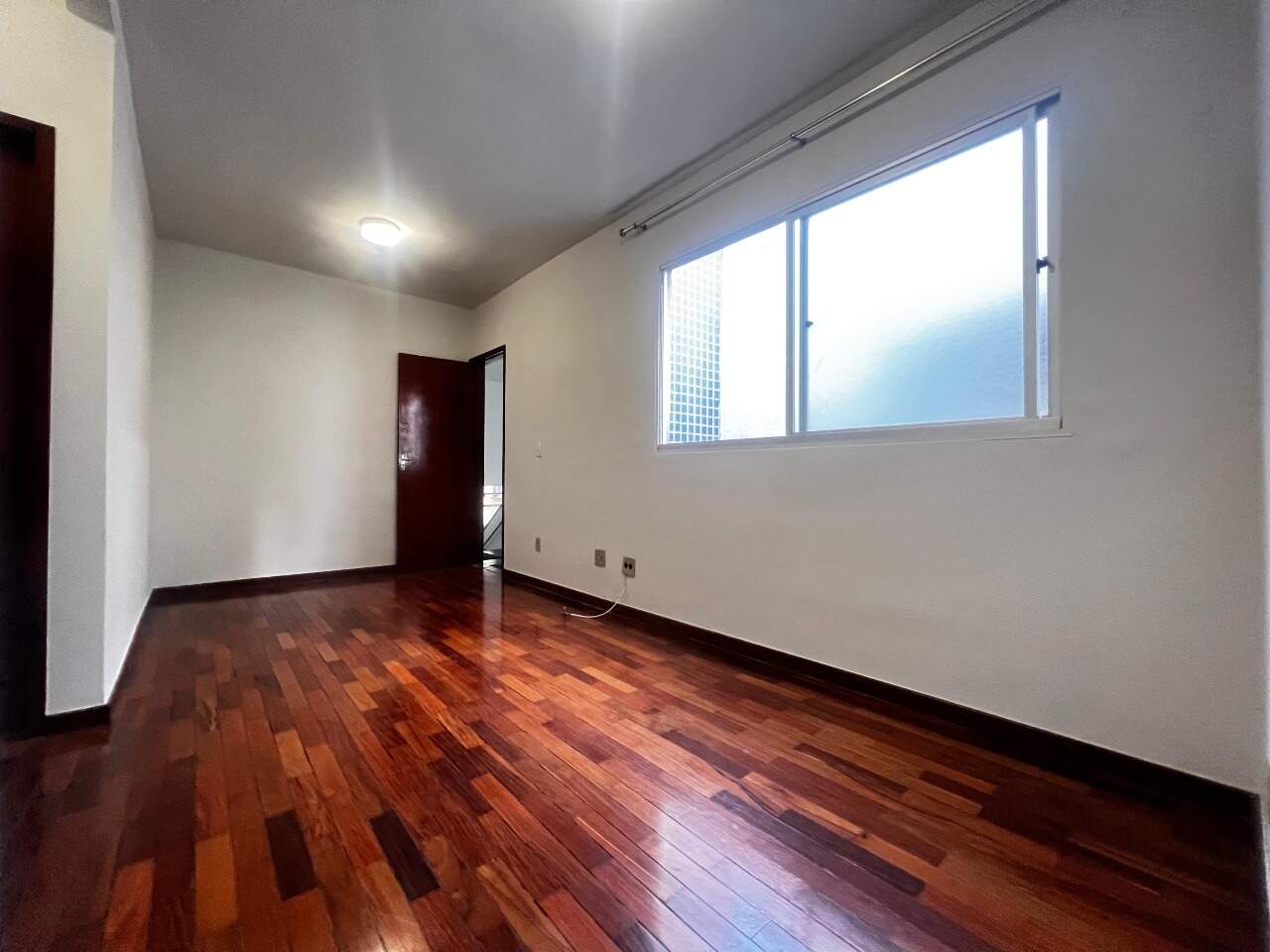 Imagem do imóvel Apartamento à venda, 2 quartos, 1 suíte, 1 vaga, Buritis - Belo Horizonte/MG
