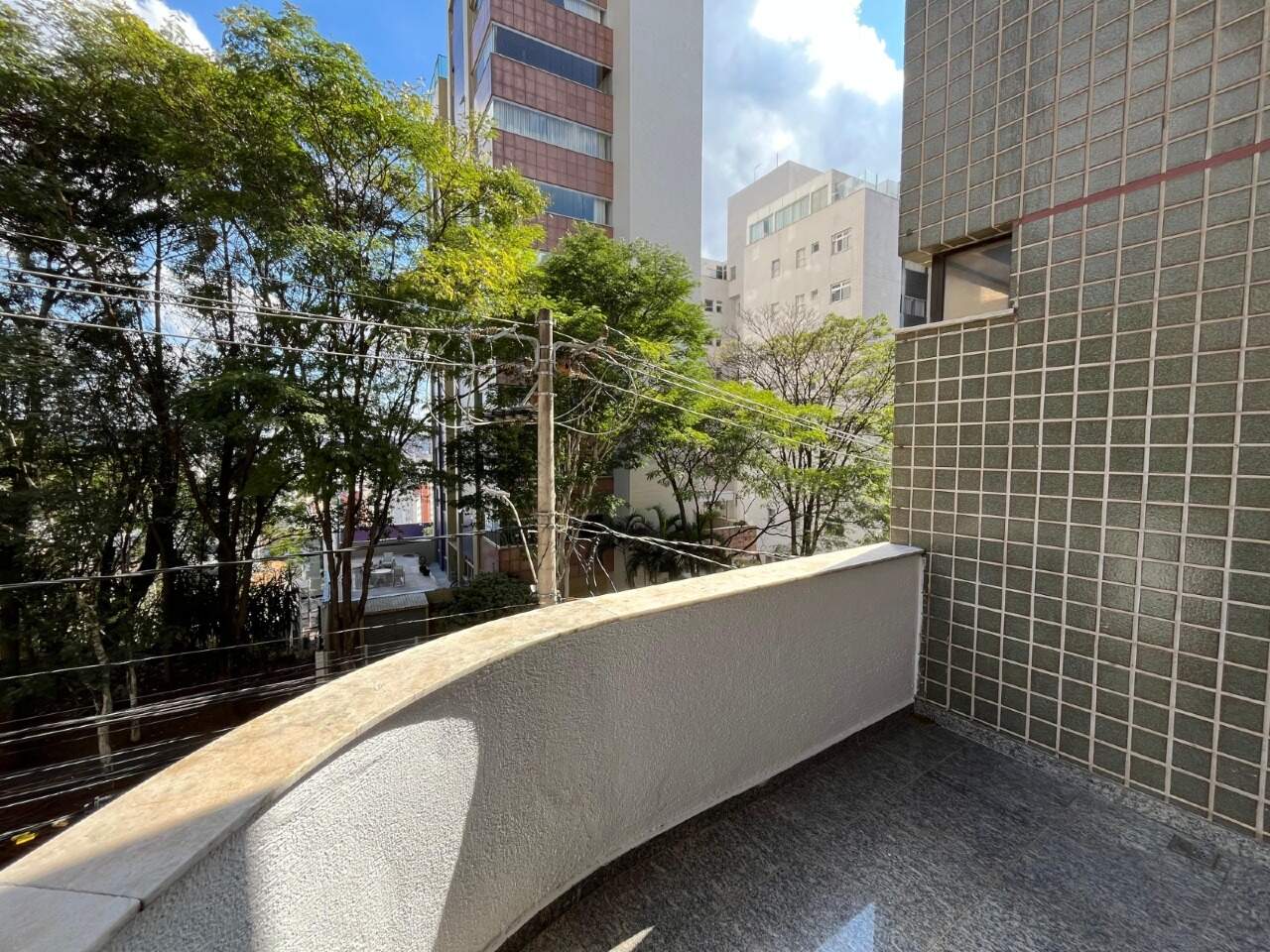 Imagem do imóvel Apartamento para aluguel, 3 quartos, 1 suíte, 2 vagas, Buritis - Belo Horizonte/MG