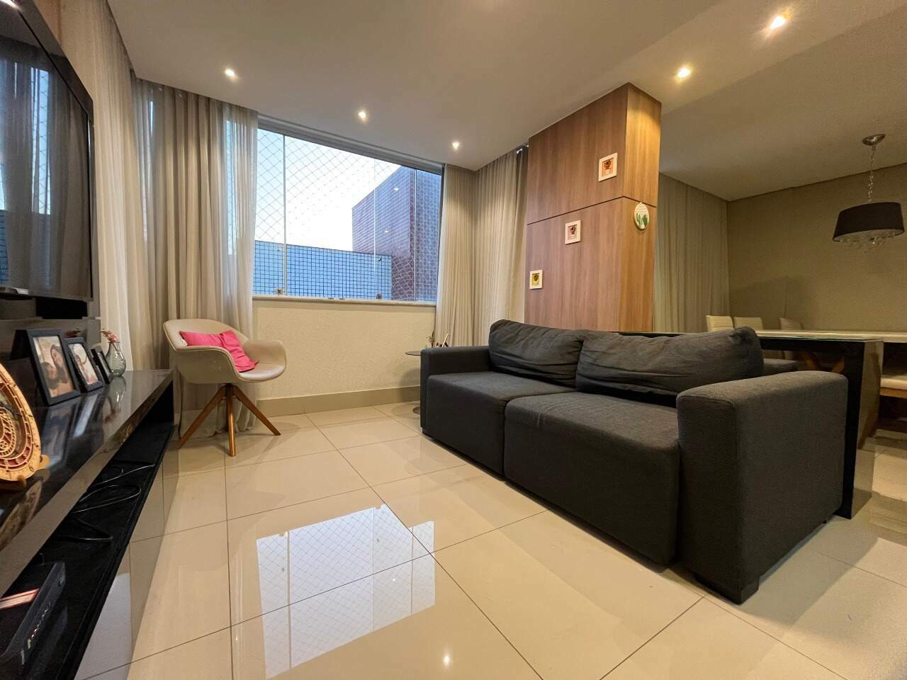 Imagem do imóvel Apartamento para aluguel, 3 quartos, 1 suíte, 3 vagas, Estoril - Belo Horizonte/MG