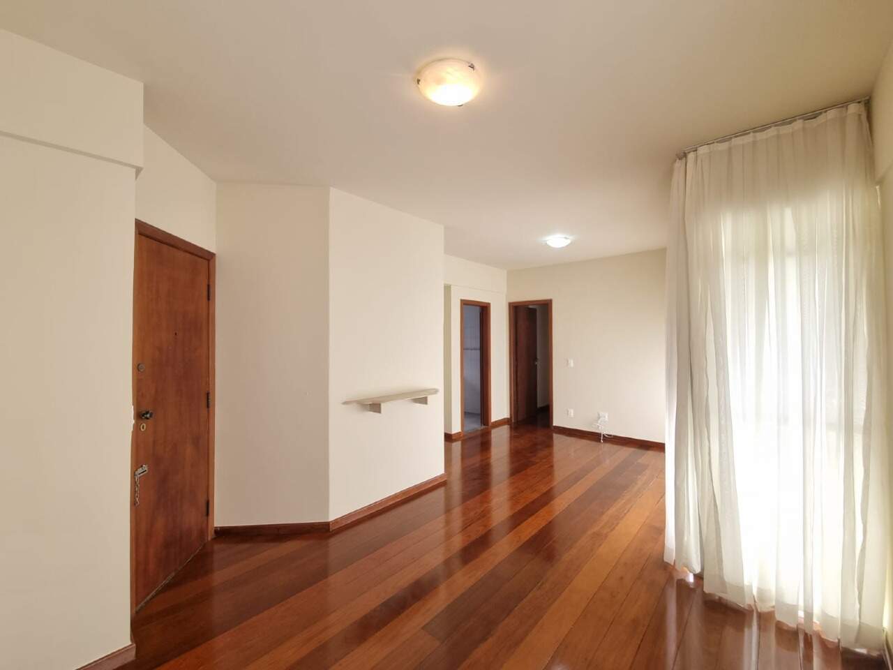 Imagem do imóvel Apartamento para aluguel, 3 quartos, 1 suíte, 1 vaga, Buritis - Belo Horizonte/MG