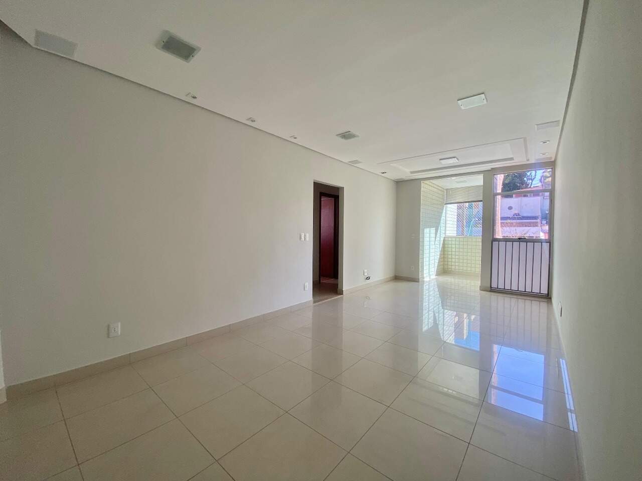 Imagem do imóvel Apartamento para aluguel, 3 quartos, 1 suíte, 2 vagas, Jardim América - Belo Horizonte/MG