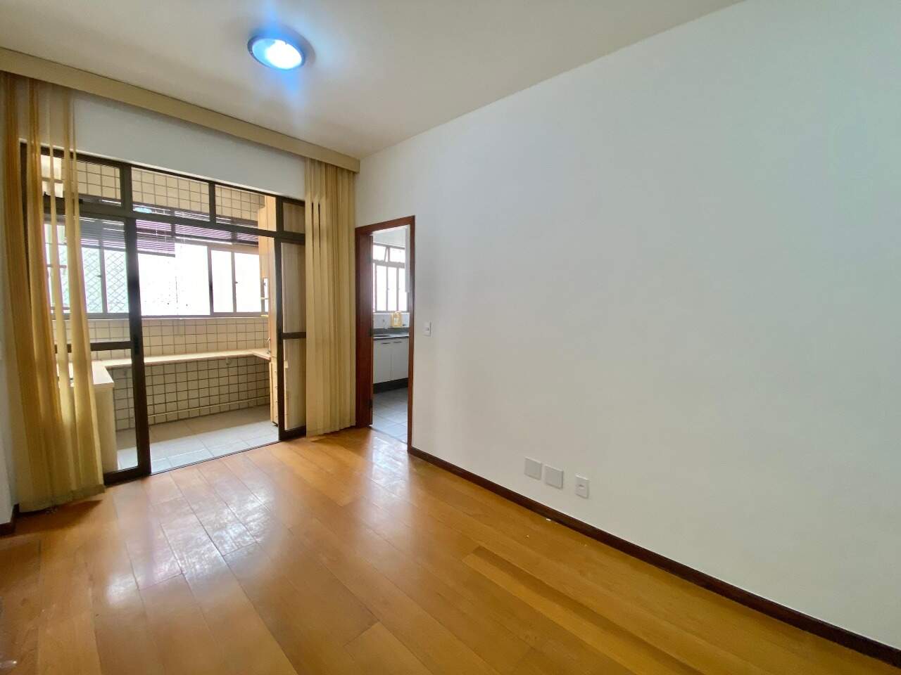 Imagem do imóvel Apartamento à venda, 2 quartos, 1 suíte, 1 vaga, Buritis - Belo Horizonte/MG