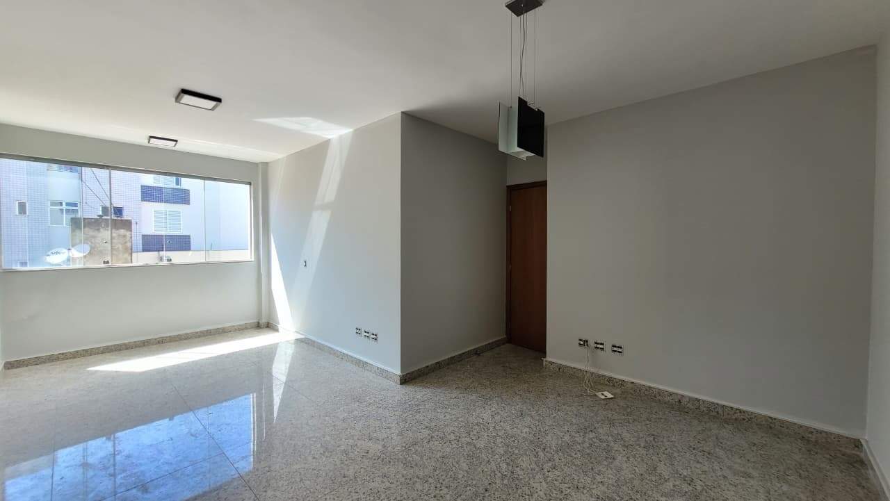 Imagem do imóvel Cobertura à venda, 5 quartos, 1 suíte, 3 vagas, Buritis - Belo Horizonte/MG