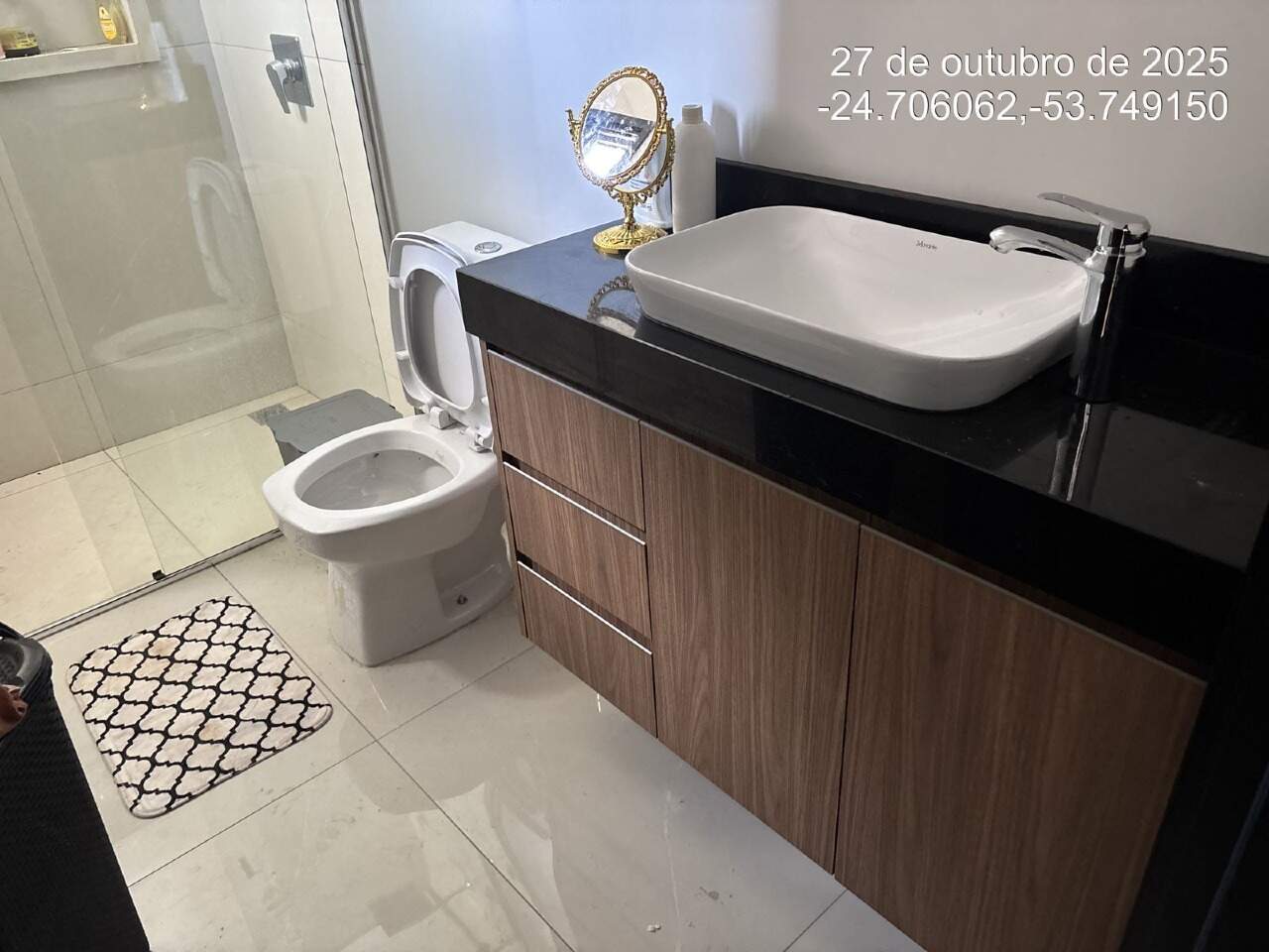 Sobrado à venda no Vila Industrial: 