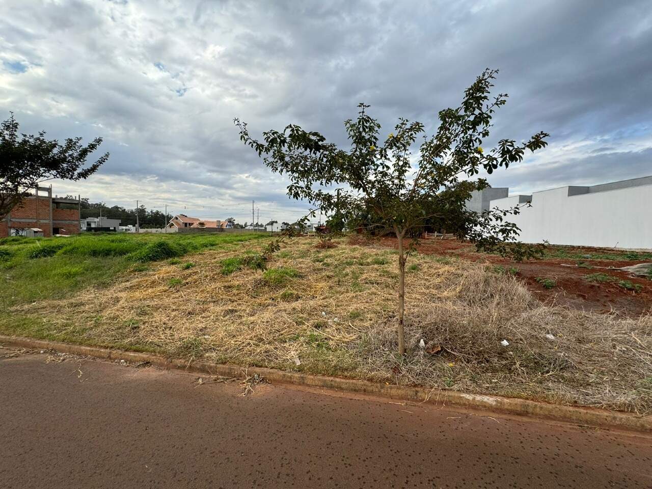 Lote à venda no Vila Industrial: 