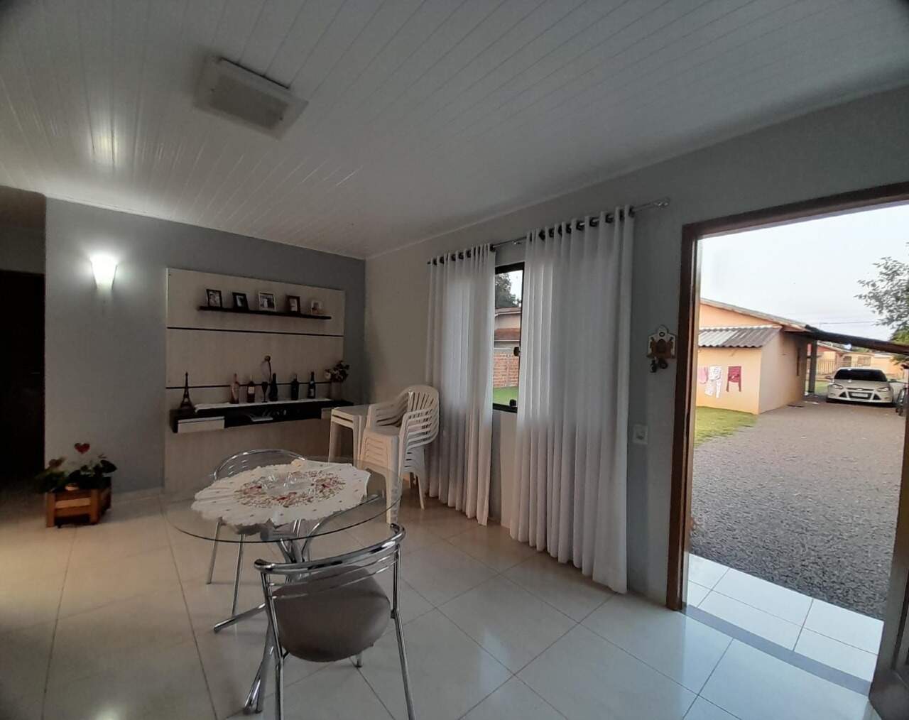 Casa à venda no Jardim Porto Alegre: 