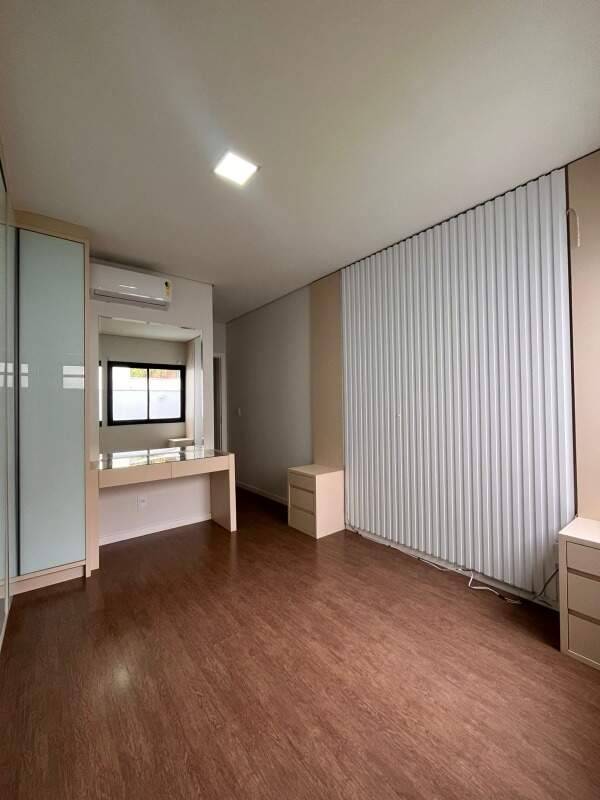 Casa à venda no Jardim Pancera: 