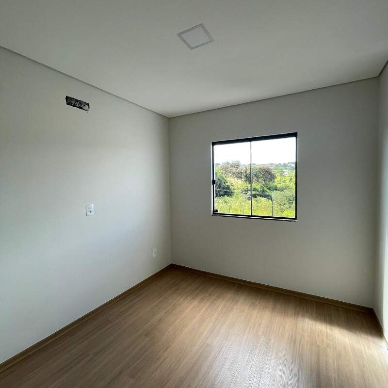 Casa à venda no Jardim Bressan: 