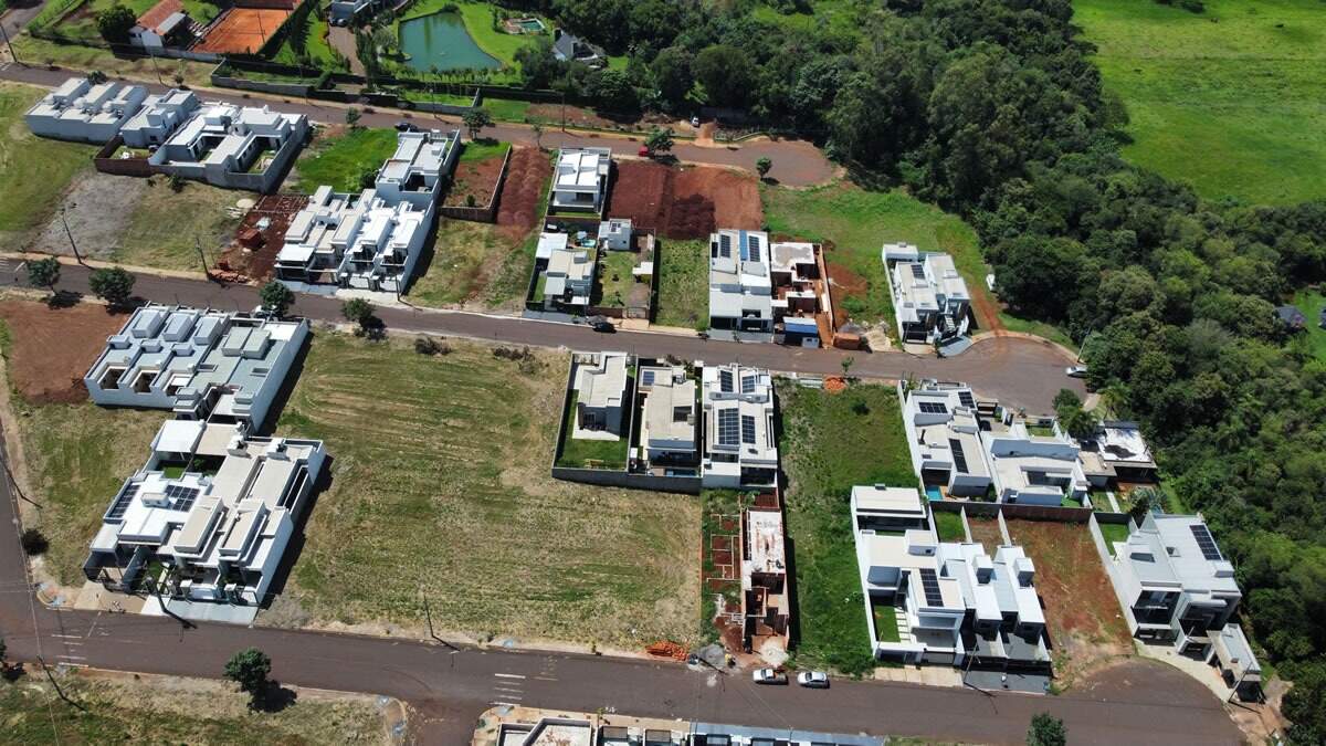 Lote à venda no Jardim Pancera: 