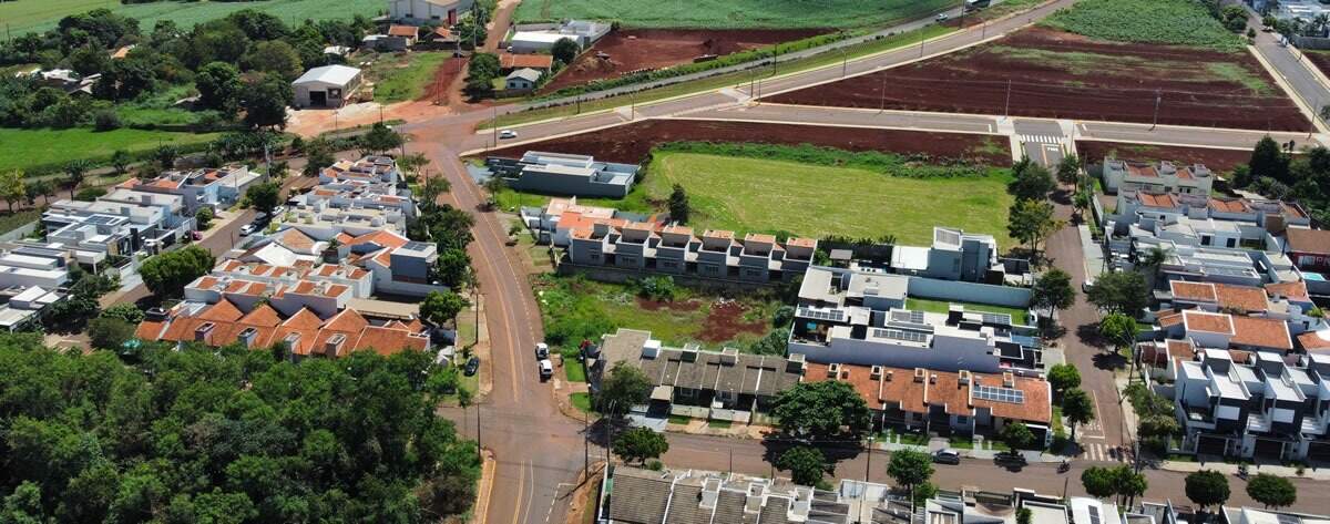 Lote à venda no Jardim Pancera: 
