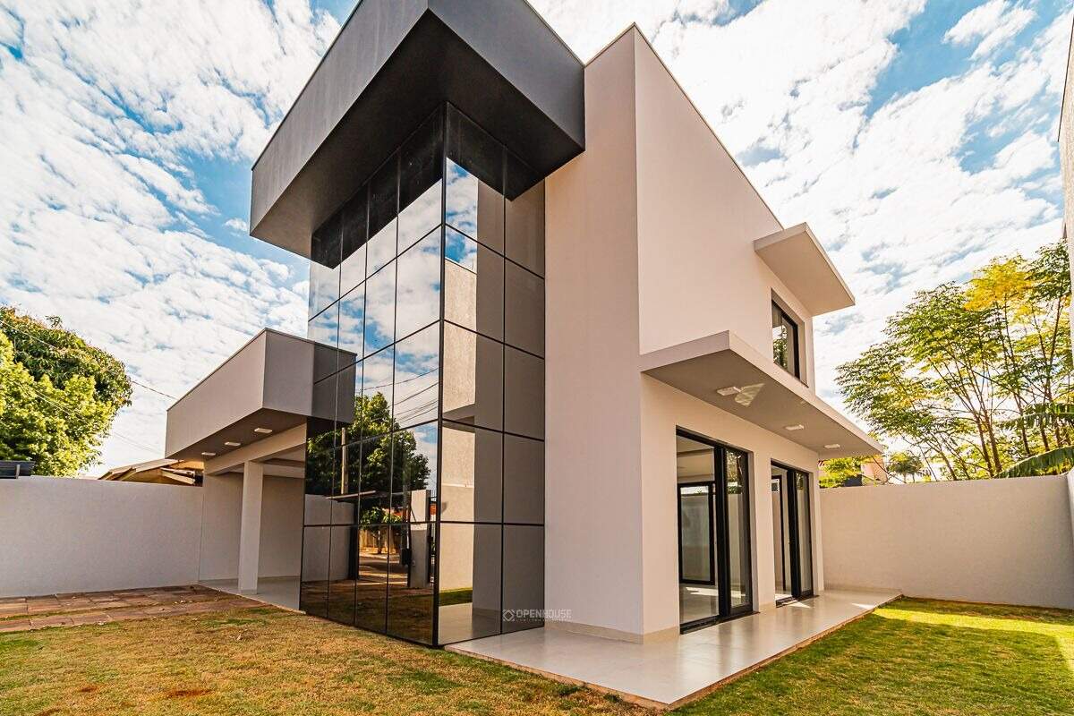Sobrado à venda no Jardim Gisela: 