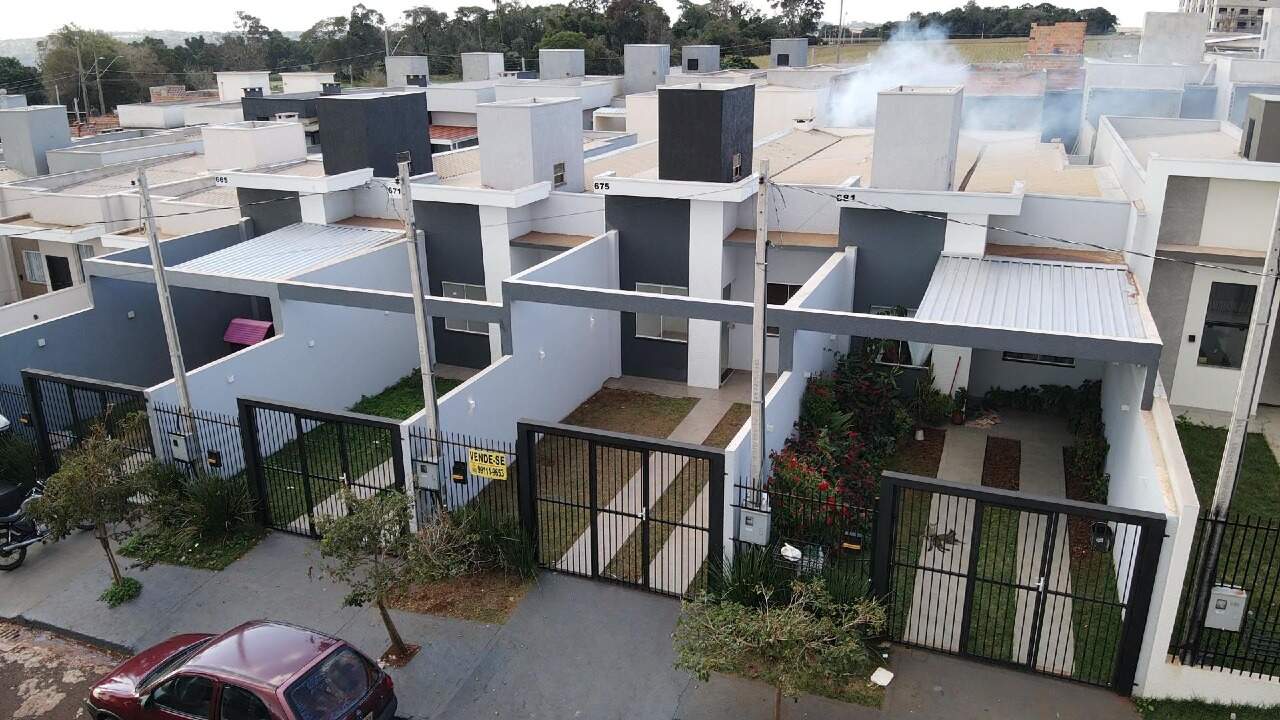 Casa à venda no Pinheirinho: 