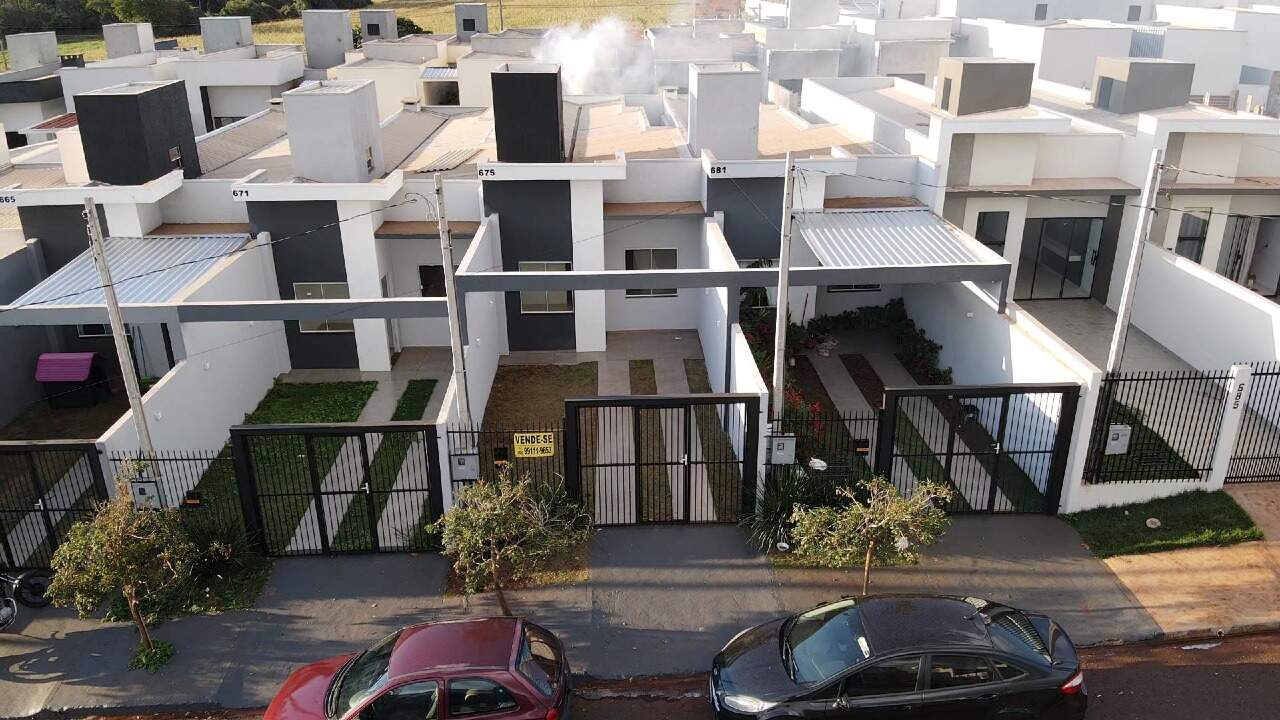 Casa à venda no Pinheirinho: 