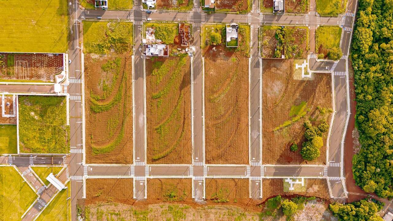Lote à venda no Interlagos: 