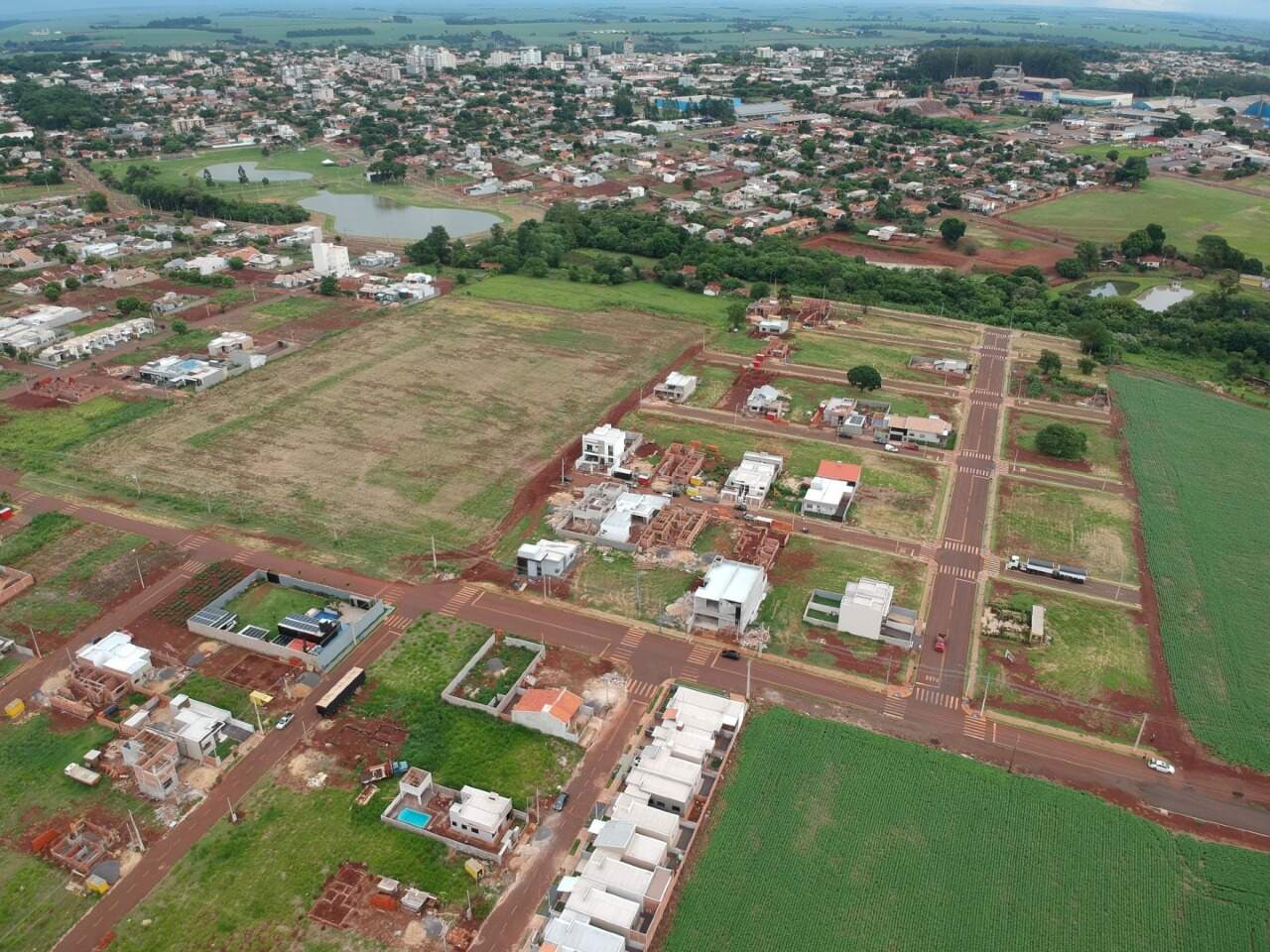Lote à venda no Interlagos: 