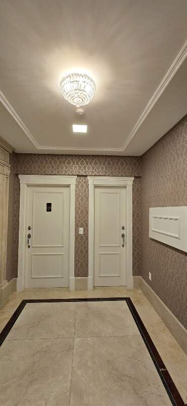 Apartamento à venda no Meia Praia: 