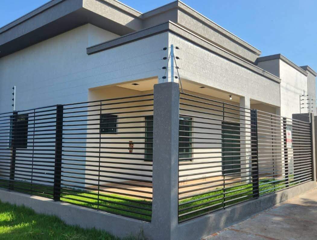 Casa à venda no Jardim Gisela: 