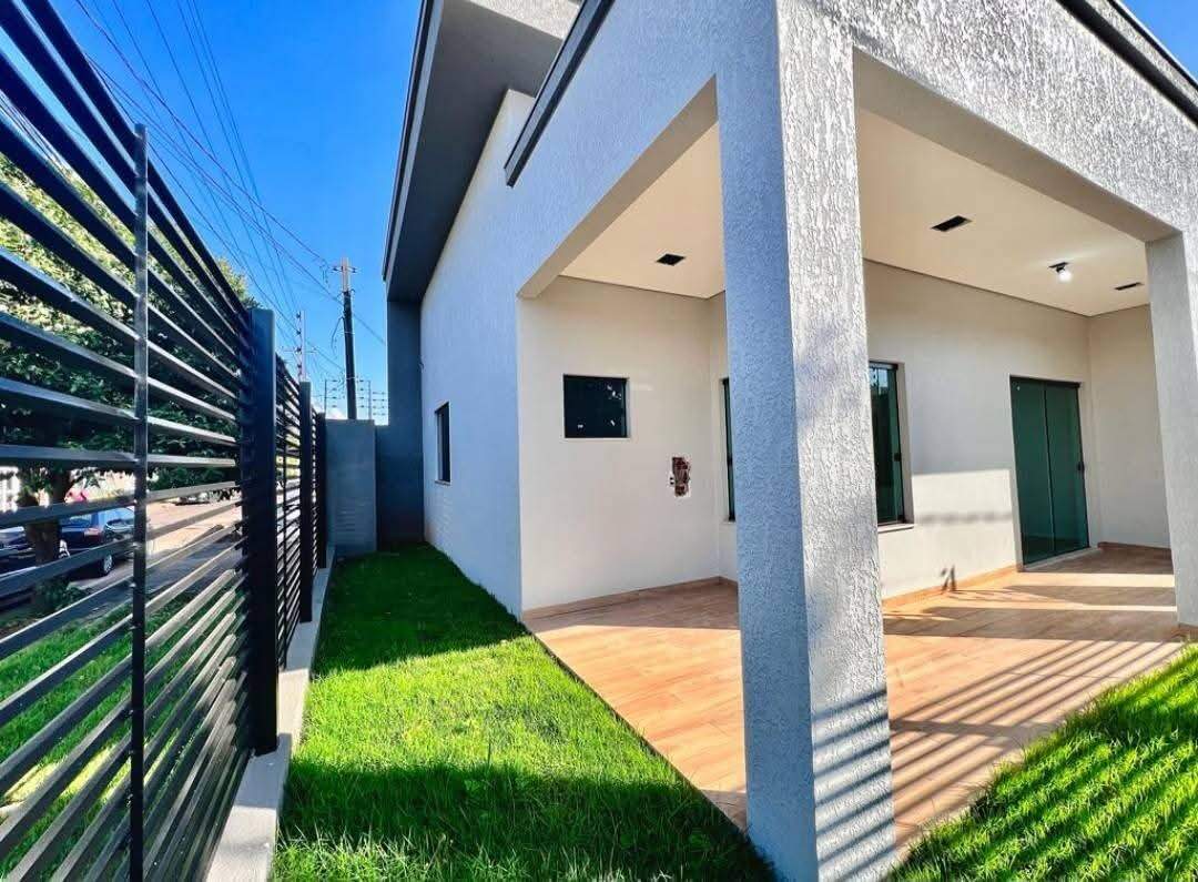 Casa à venda no Jardim Gisela: 