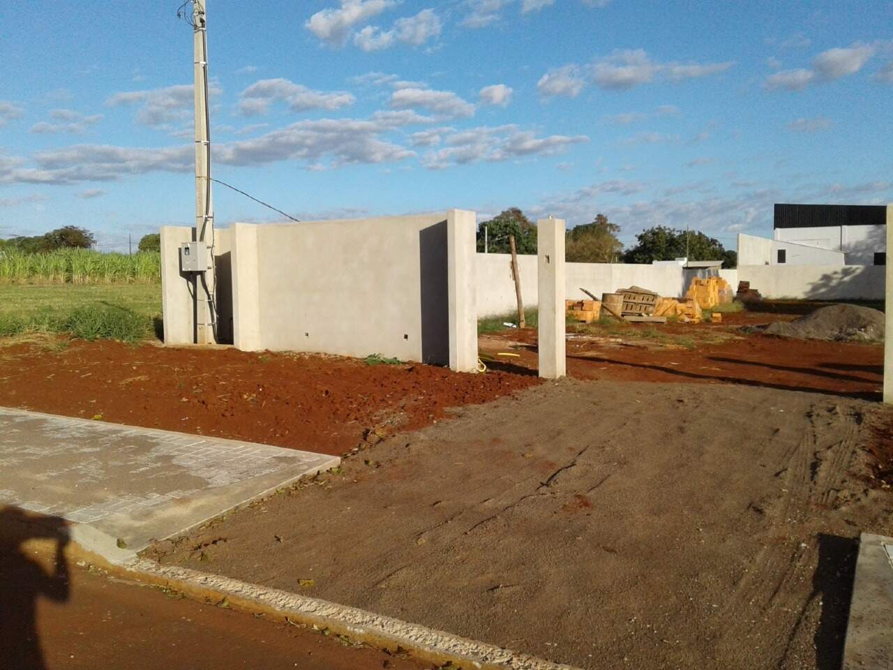 Lote à venda no Bom Princípio do Oeste: 