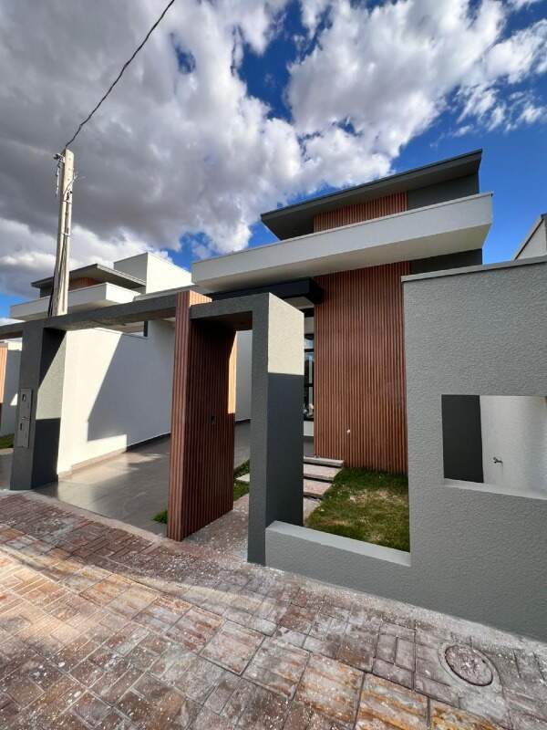 Casa à venda no Jardim Bressan: 