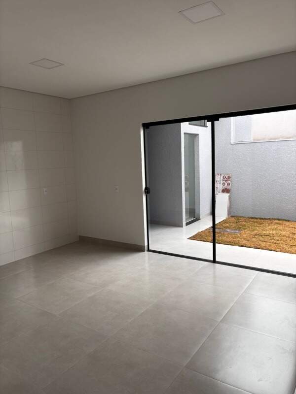 Casa à venda no Jardim Coopagro: 