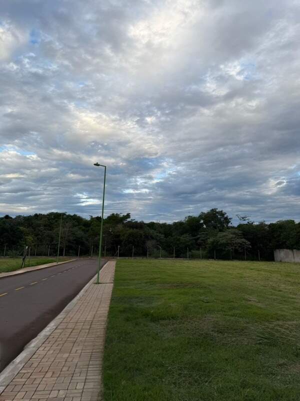 Lote à venda no Jardim Porto Alegre: 