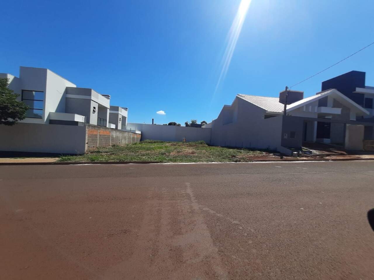 Lote à venda no Jardim Pancera: 