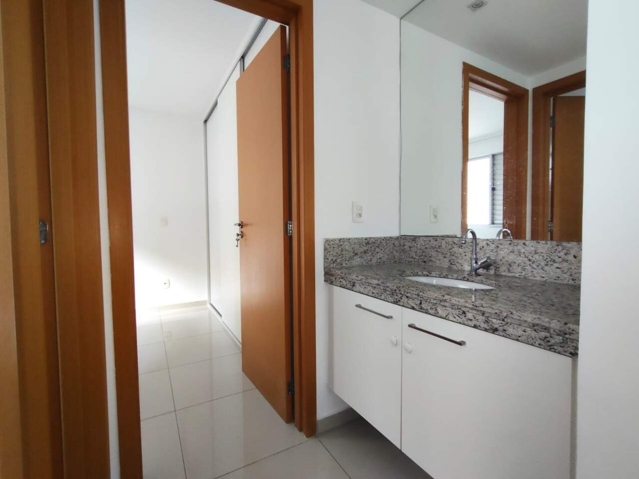 Apartamento para aluguel no Centro: df2ef9d4-6e0c-4d30-8e60-657d7afaa628