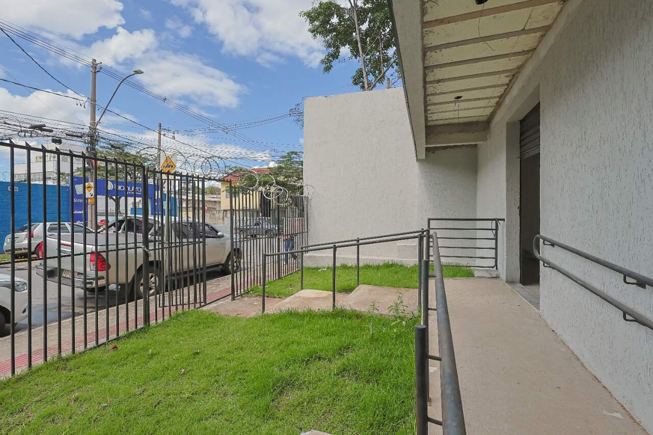 Casa comercial para aluguel no prado: 