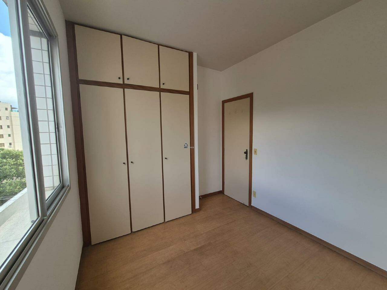Apartamento para aluguel no Carmo Sion: 