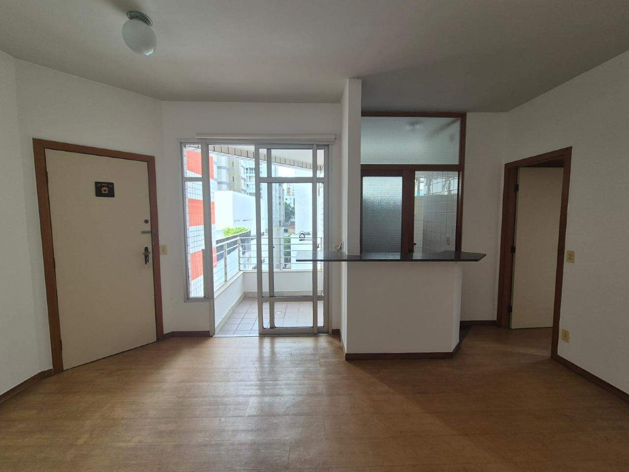 Apartamento para aluguel no Carmo Sion: 