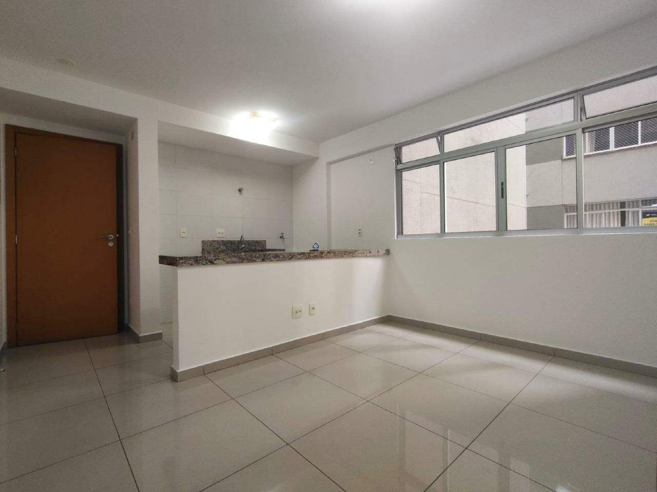 Apartamento para aluguel no Centro: 