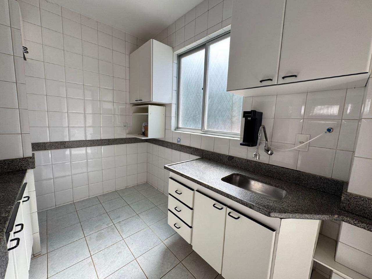 Apartamento com Área Privativa para aluguel no sion: 