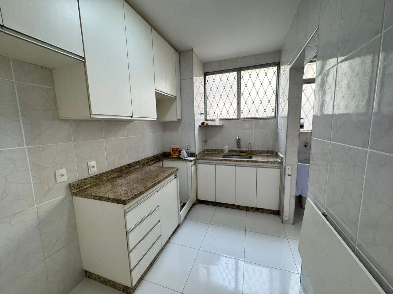 Apartamento para aluguel no carmo: 