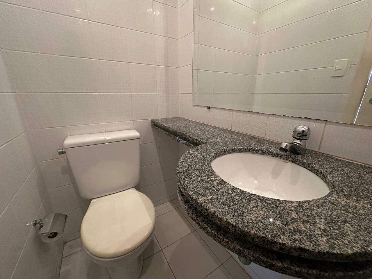 Apartamento para aluguel no São Pedro: Lavabo