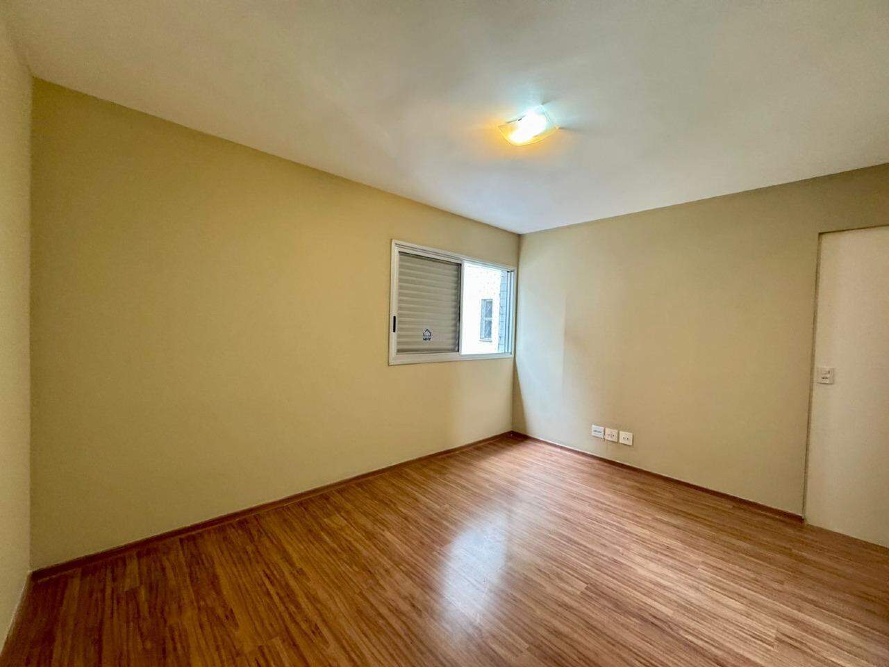 Apartamento à venda no Lourdes: 