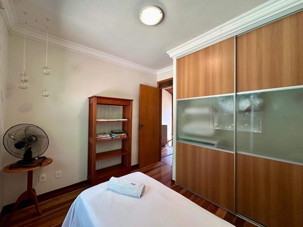 Casa em Condomínio para aluguel no Pasárgada: 