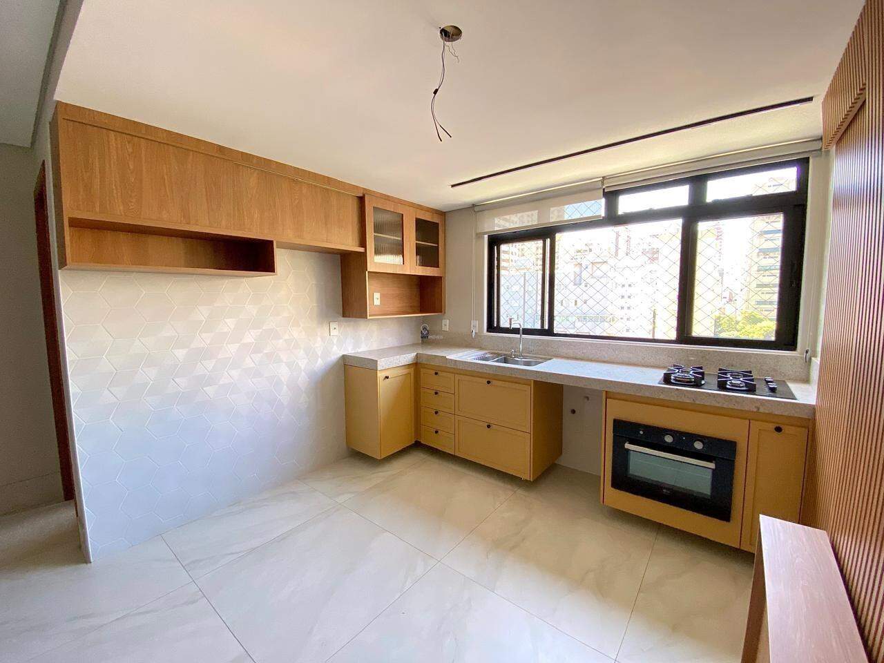 Apartamento para aluguel no Lourdes: 