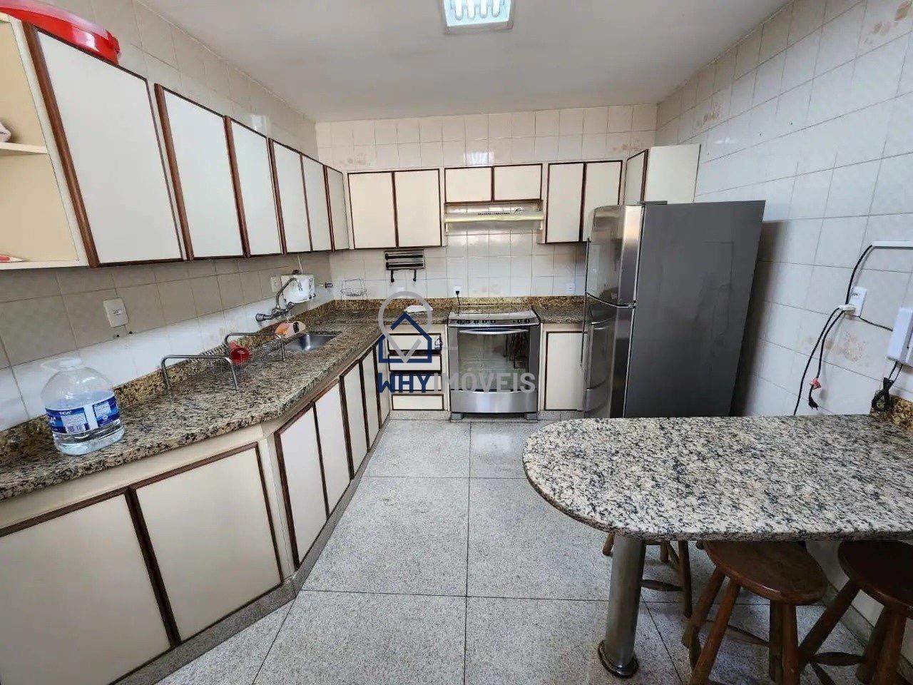 Casa para aluguel no santa lucia: 