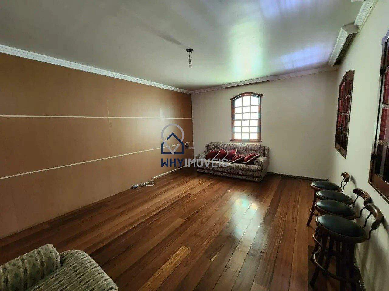 Casa para aluguel no santa lucia: 