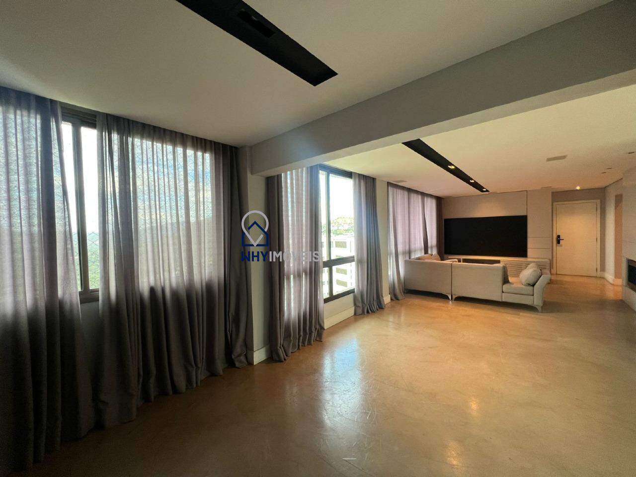 Apartamento à venda no Vale dos Cristais: 