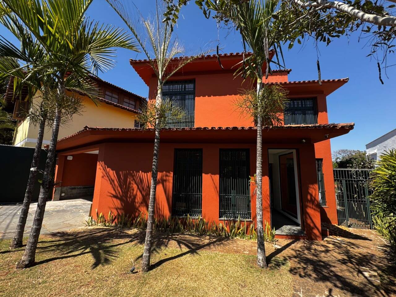 Casa para aluguel no Belvedere: 
