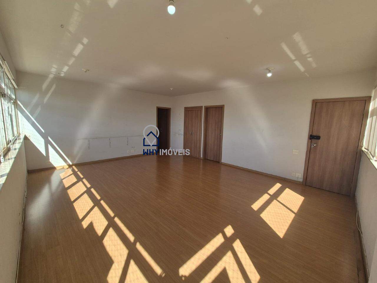 Apartamento à venda no Cruzeiro: 