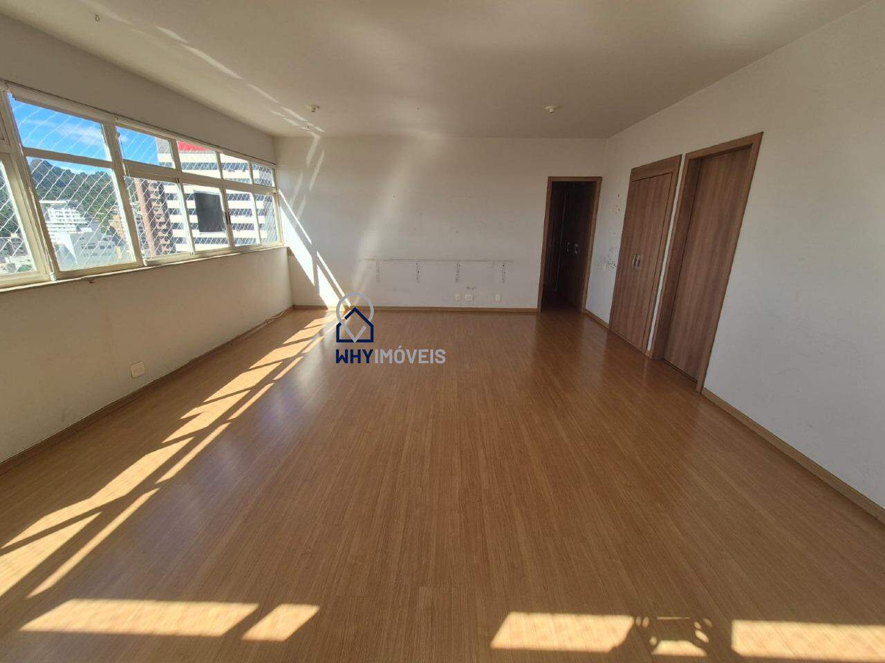 Apartamento à venda no Cruzeiro: 
