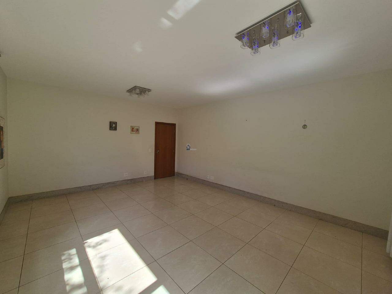 Casa à venda no Comiteco: 