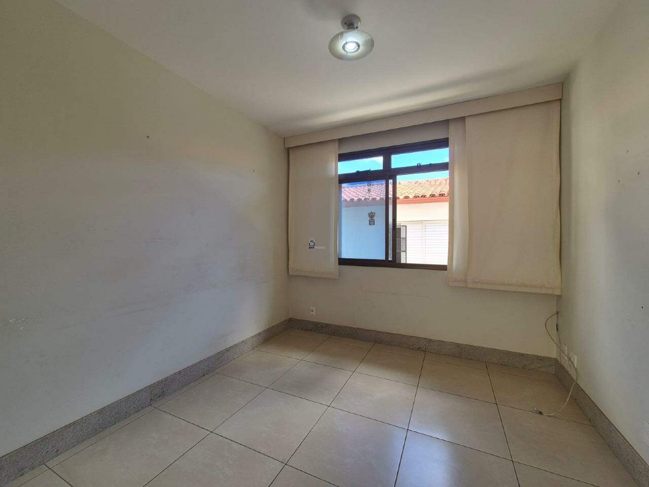 Casa à venda no Comiteco: 