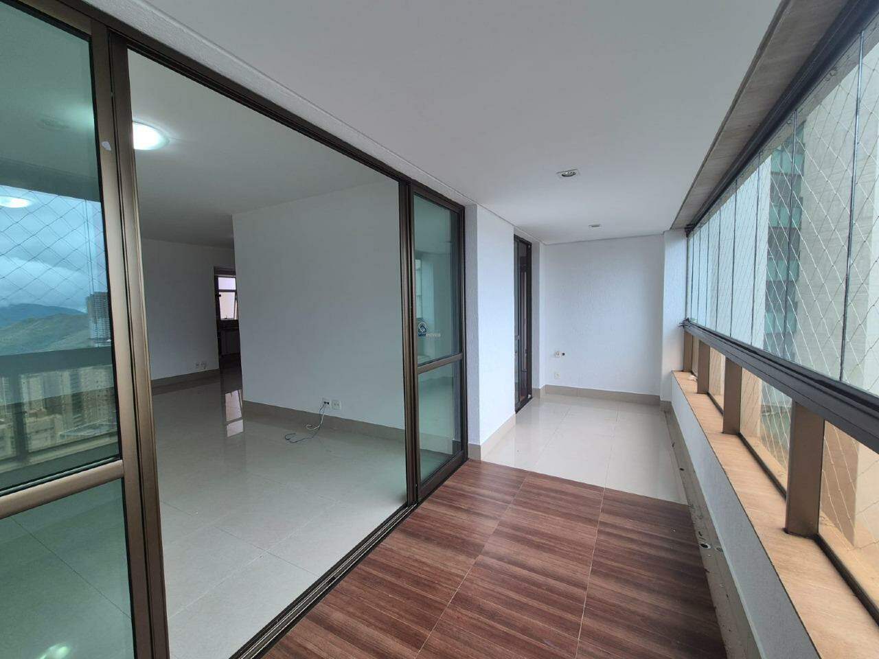 Apartamento à venda no vila da serra: 
