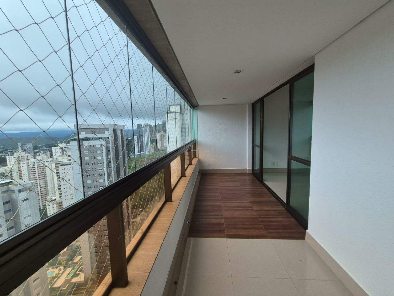 Apartamento à venda no vila da serra: 