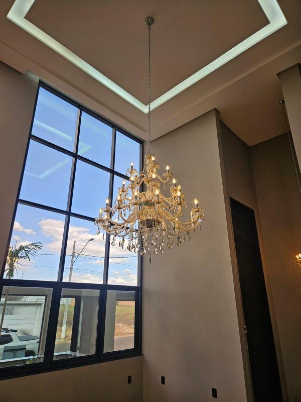 Casa à venda no Jardim das Américas: 